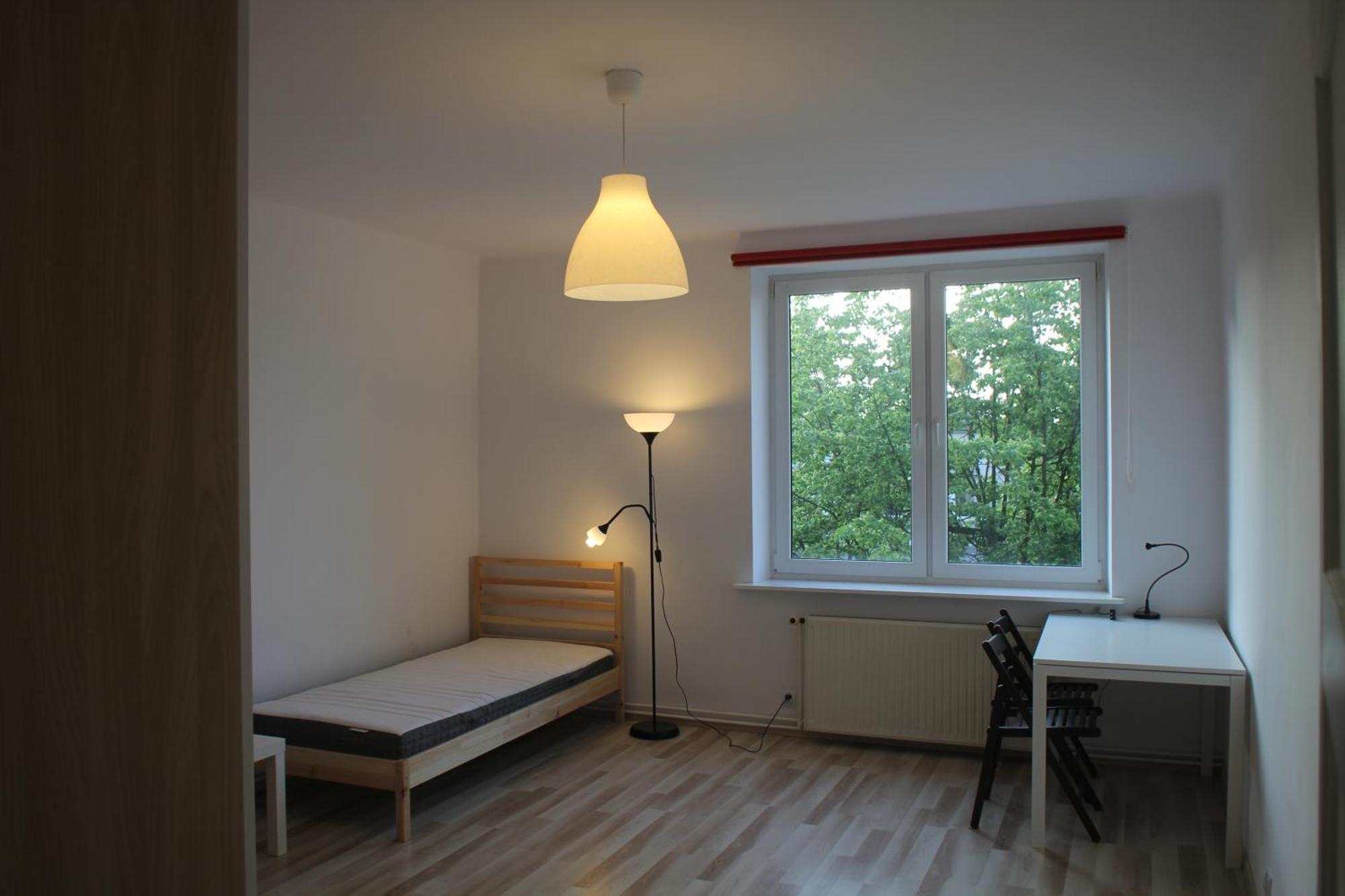 Trzyosobowy Pokoj W Mieszkaniu Czteropokojowym W Centrum Gdyni. Apartment กดิเนีย ภายนอก รูปภาพ